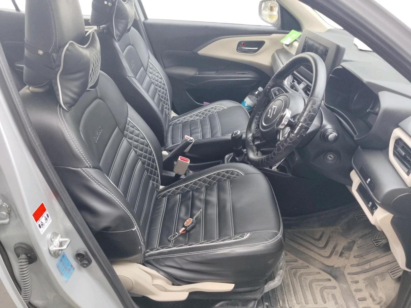 2025 Maruti Dzire VXi, Petrol, Manual, 36,893 km, interior