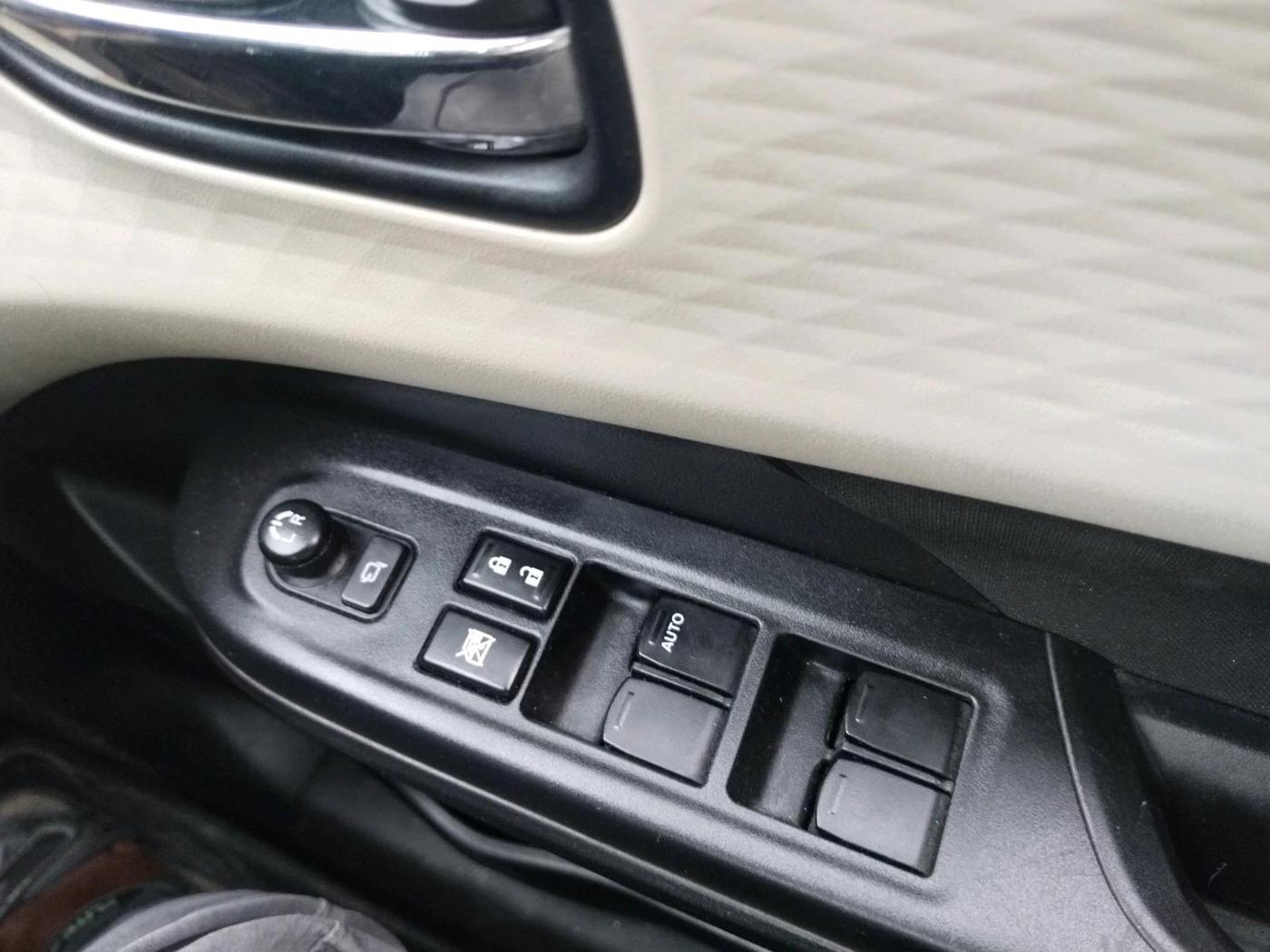 2025 Maruti Dzire VXi, Petrol, Manual, 36,893 km, interior