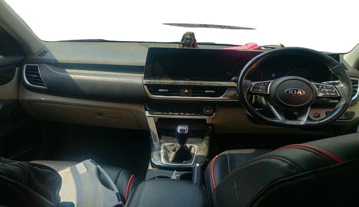 2020 KIA SELTOS HTX 1.5 PETROL, Petrol, Manual, 71,806 km, interior