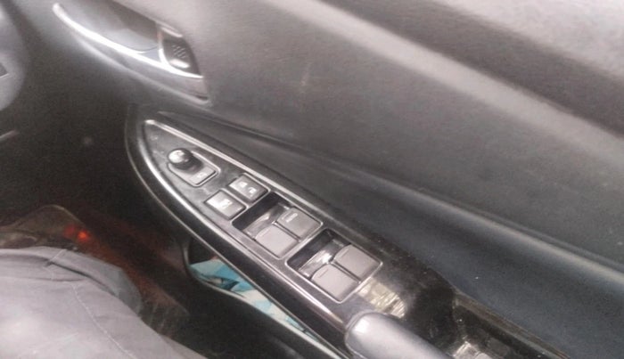 2022 Maruti Baleno ZETA PETROL 1.2, Petrol, Manual, 50,612 km, interior