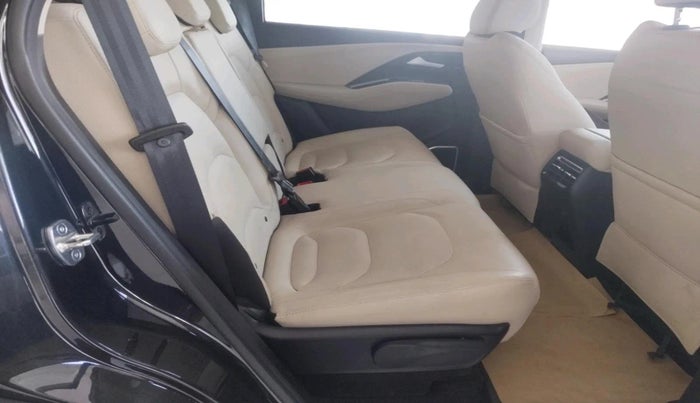 2025 MG HECTOR SHARP PRO 1.5 PETROL TURBO CVT PETROL, Petrol, Automatic, 10,969 km, interior