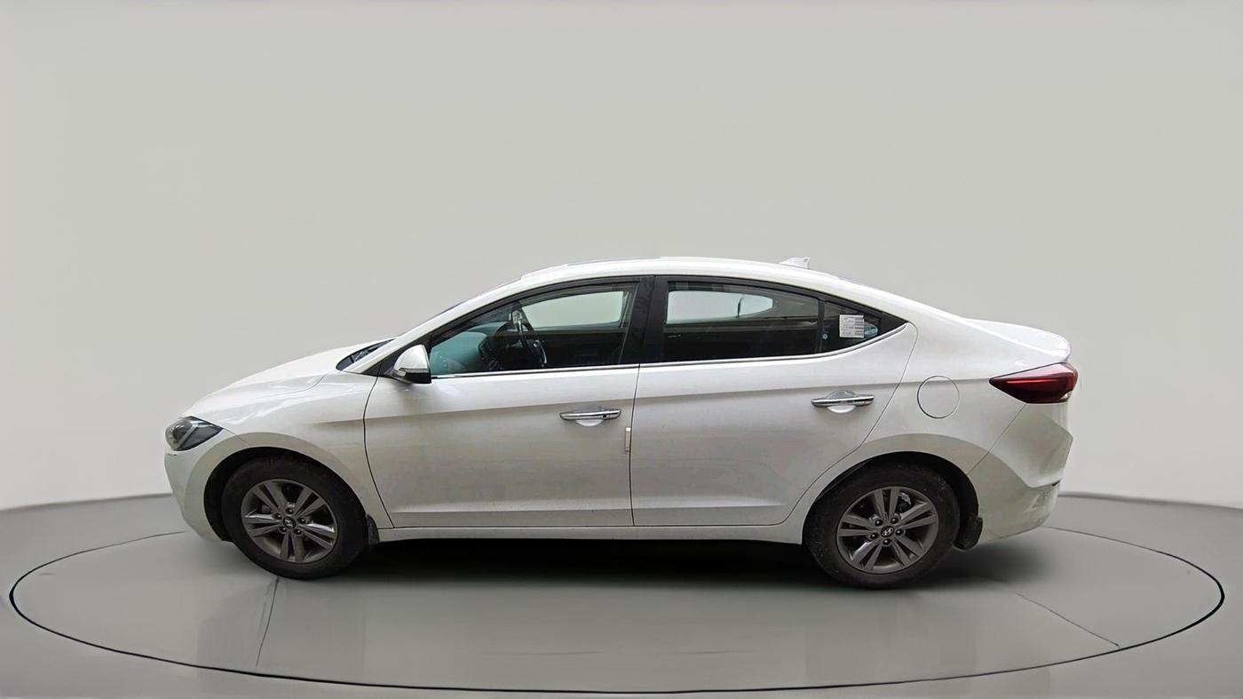 2018 Hyundai New Elantra 2.0 SX MT PETROL, Petrol, Manual, 29,431 km, exterior