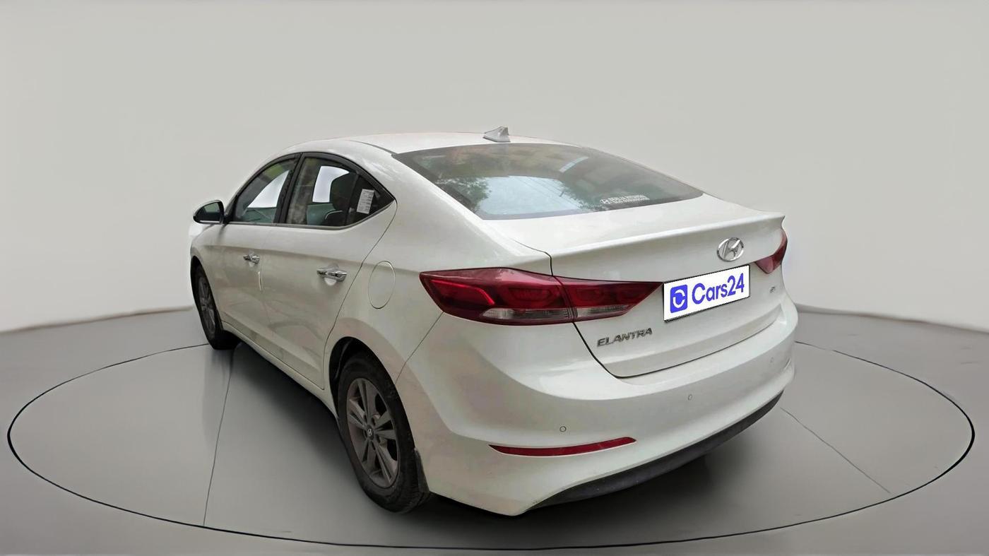 2018 Hyundai New Elantra 2.0 SX MT PETROL, Petrol, Manual, 29,431 km, exterior