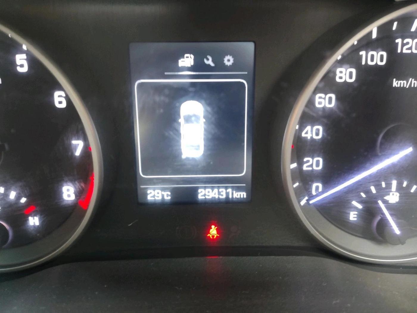 2018 Hyundai New Elantra 2.0 SX MT PETROL, Petrol, Manual, 29,431 km, interior