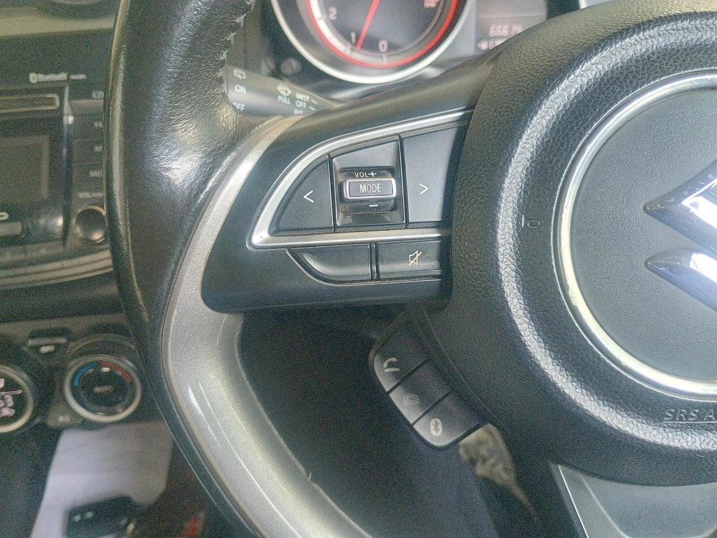 2018 Maruti Swift ZXI, Petrol, Manual, 66,614 km, interior