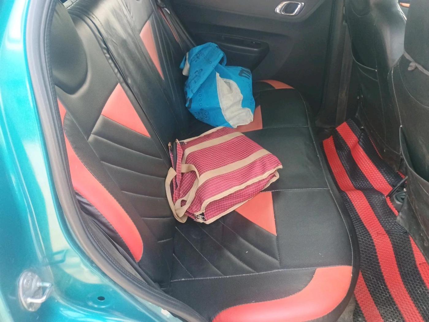 2019 Renault Kwid CLIMBER 1.0 (O), Petrol, Manual, 28,535 km, interior
