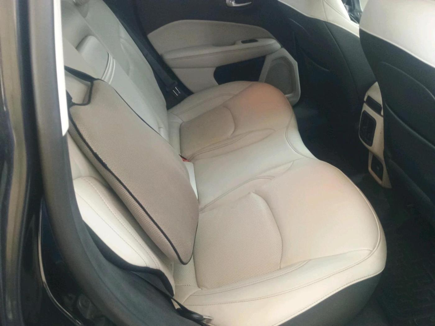 2020 Jeep Compass LIMITED PLUS PETROL AT, Petrol, Automatic, 32,690 km, interior