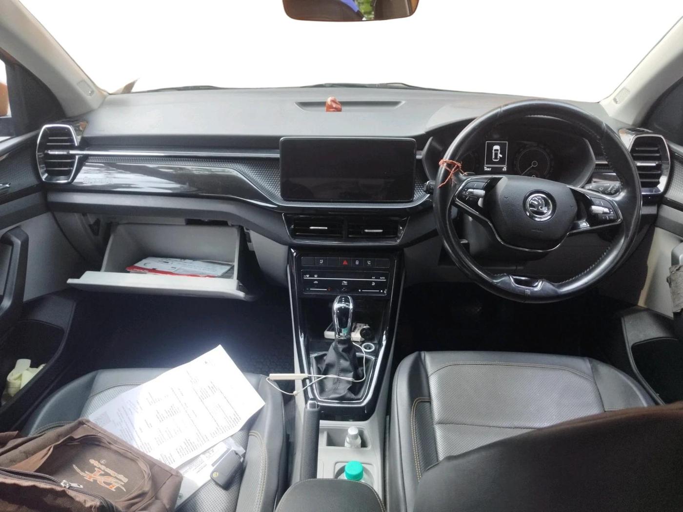 2021 Skoda KUSHAQ STYLE 1.0L TSI AT, Petrol, Automatic, 34,067 km, interior