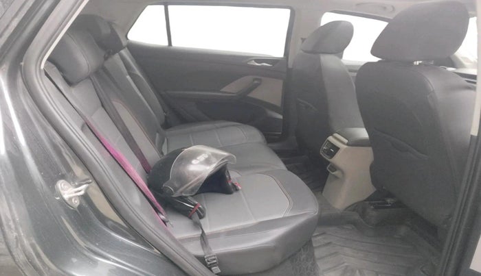 2023 Skoda KUSHAQ STYLE 1.5L TSI DSG, Petrol, Automatic, 24,639 km, interior