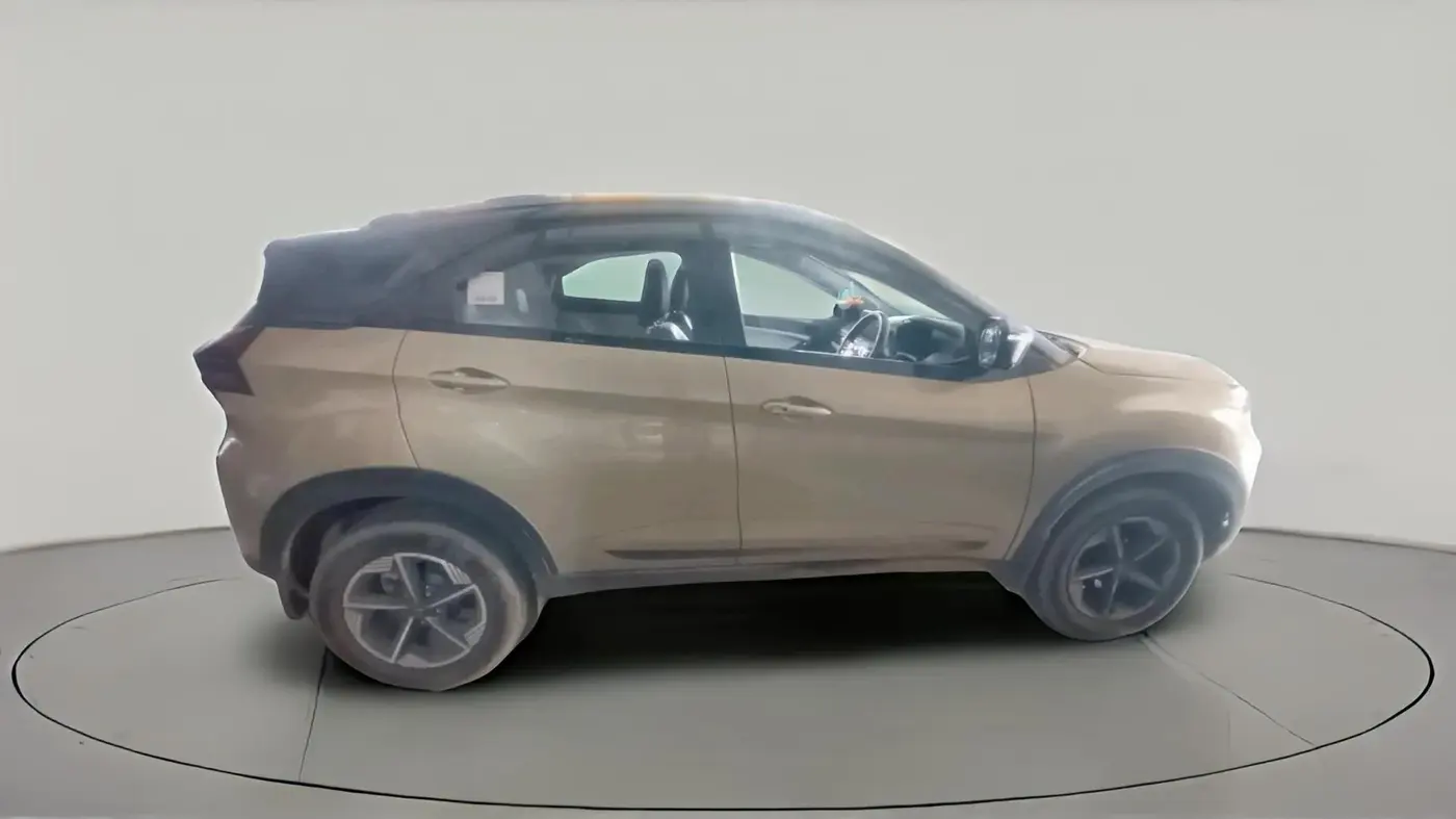 2025 Tata NEXON Creative Plus (PS) 1.2 Petrol DCA Dual Tone, Petrol, Automatic, 9,812 km, exterior