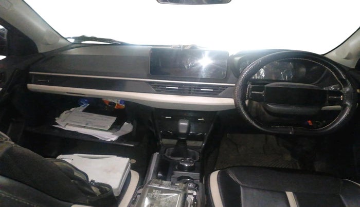 2025 Tata NEXON Creative Plus (PS) 1.2 Petrol DCA Dual Tone, Petrol, Automatic, 9,812 km, interior