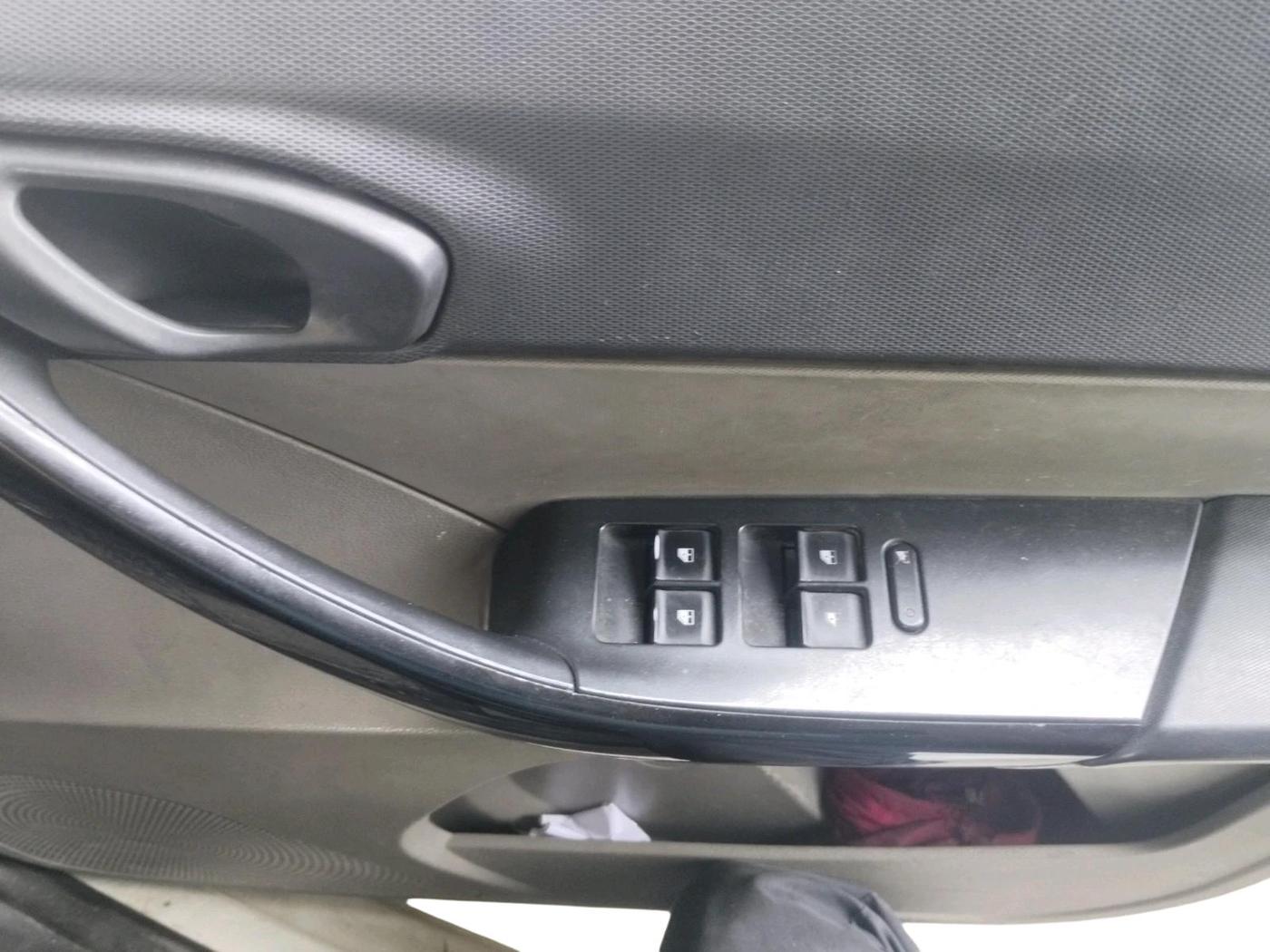 2017 Tata Tiago XM DIESEL, Diesel, Manual, 2,58,257 km, interior
