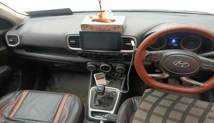 2021 Hyundai VENUE SX 1.0 (O) TURBO, Petrol, Manual, 47,381 km, interior