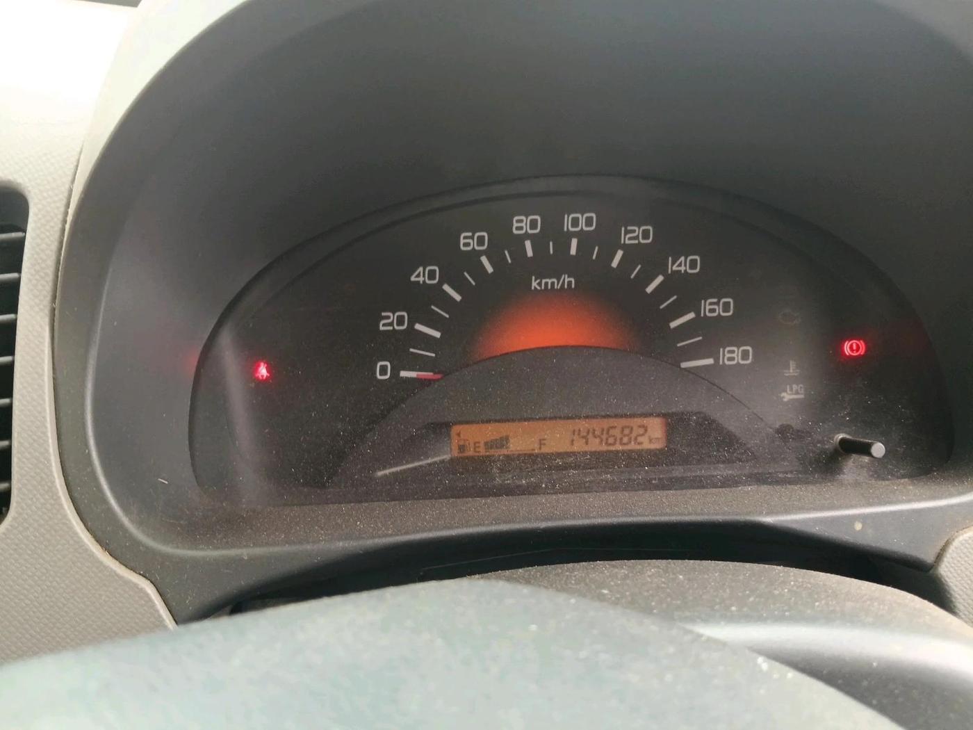 2011 Maruti Wagon R 1.0 LXI LPG, Petrol, Manual, 1,44,682 km, interior