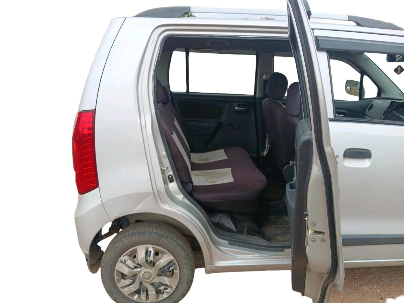 2011 Maruti Wagon R 1.0 LXI LPG, Petrol, Manual, 1,44,682 km, interior