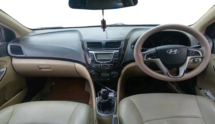 2011 Hyundai Verna FLUIDIC 1.6 VTVT, Petrol, Manual, 1,31,591 km, interior