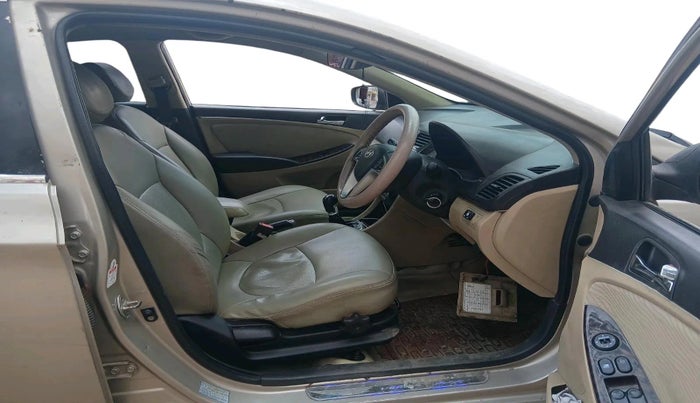 2011 Hyundai Verna FLUIDIC 1.6 VTVT, Petrol, Manual, 1,31,591 km, interior