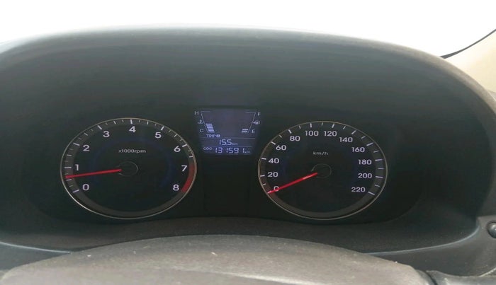 2011 Hyundai Verna FLUIDIC 1.6 VTVT, Petrol, Manual, 1,31,591 km, interior