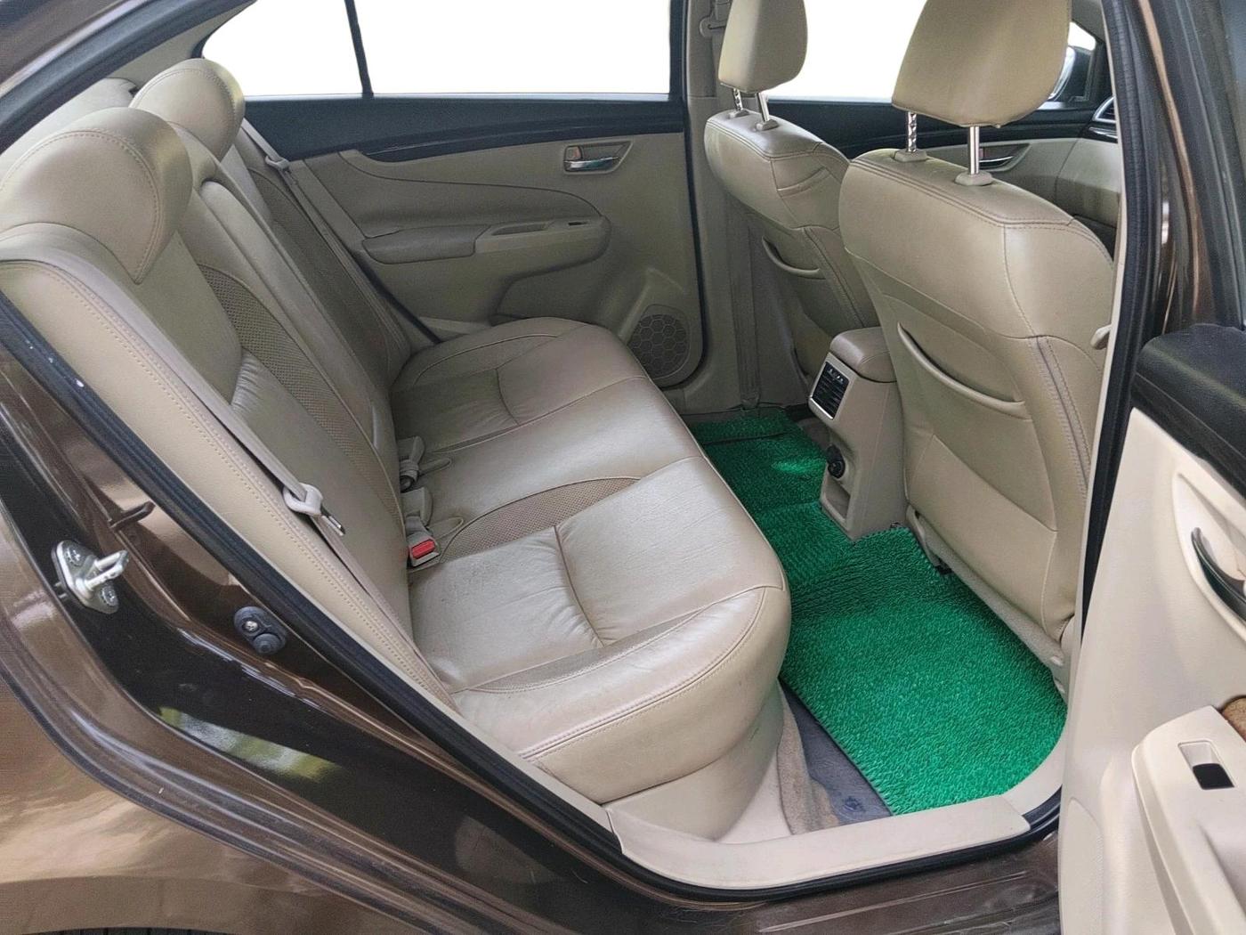 2015 Maruti Ciaz ZXI, Petrol, Manual, 40,608 km, interior