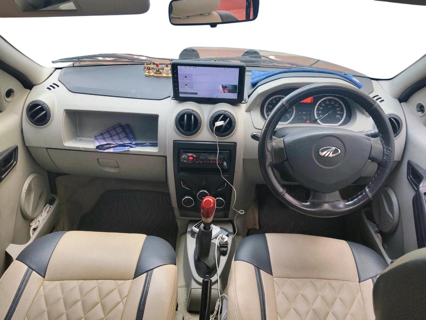 2013 Mahindra Verito 1.5 D6, Diesel, Manual, 1,15,941 km, interior