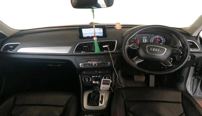 2018 Audi Q3 35 TDI Quattro, Diesel, Automatic, 1,45,492 km, interior