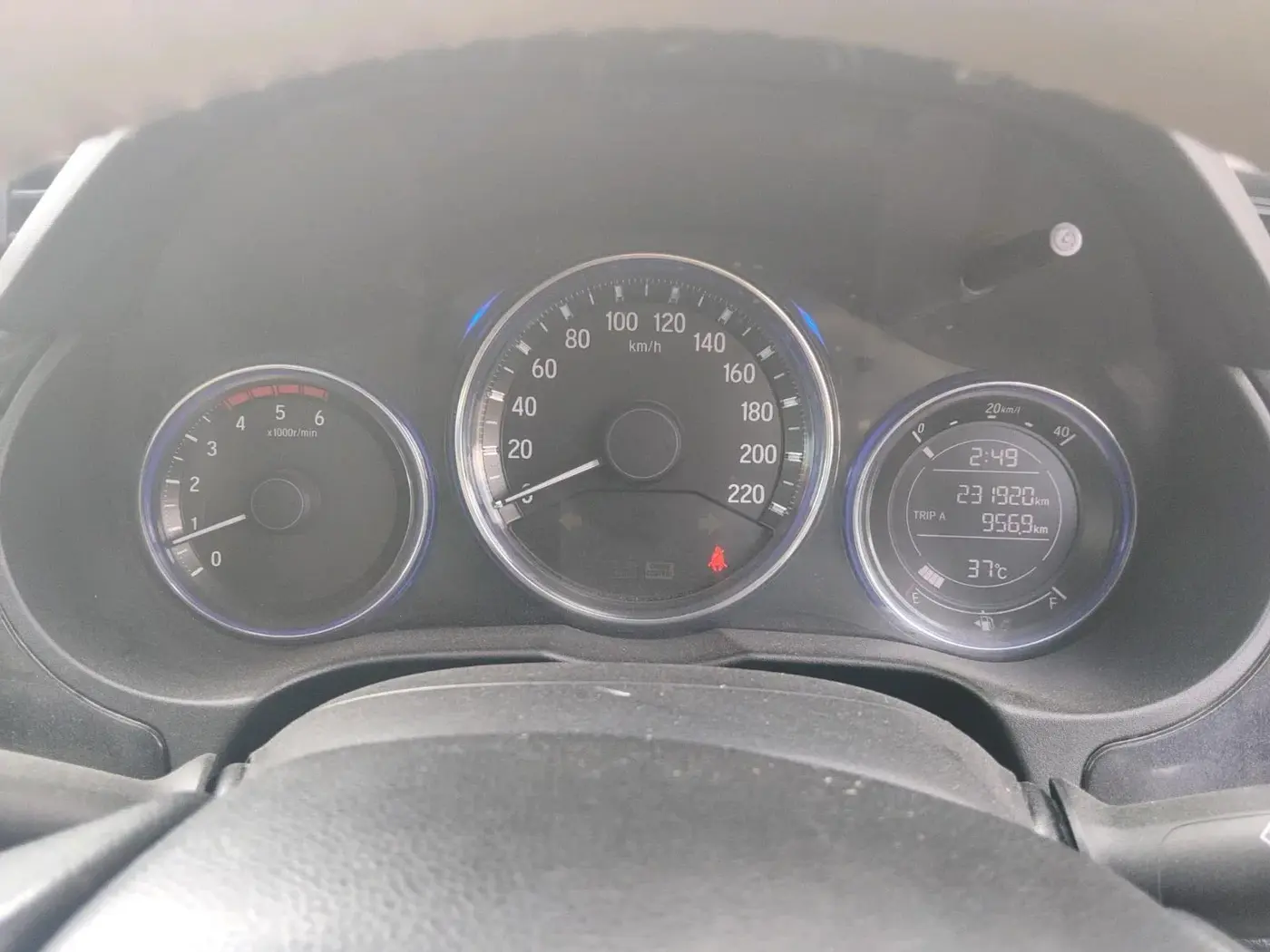 2015 Honda City 1.5L I-DTEC VX, Diesel, Manual, 2,31,920 km, interior