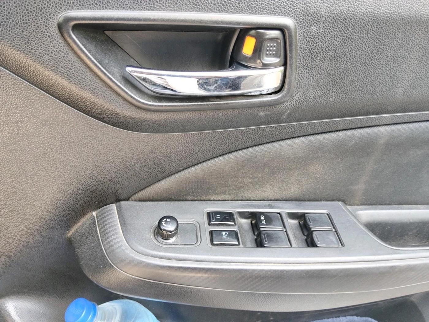 2020 Maruti Swift VXI, Petrol, Manual, 75,572 km, interior