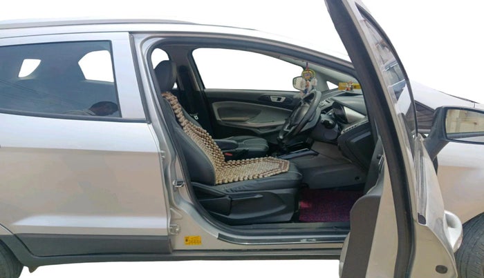 2013 Ford Ecosport TITANIUM 1.5L DIESEL, Diesel, Manual, 1,69,379 km, interior