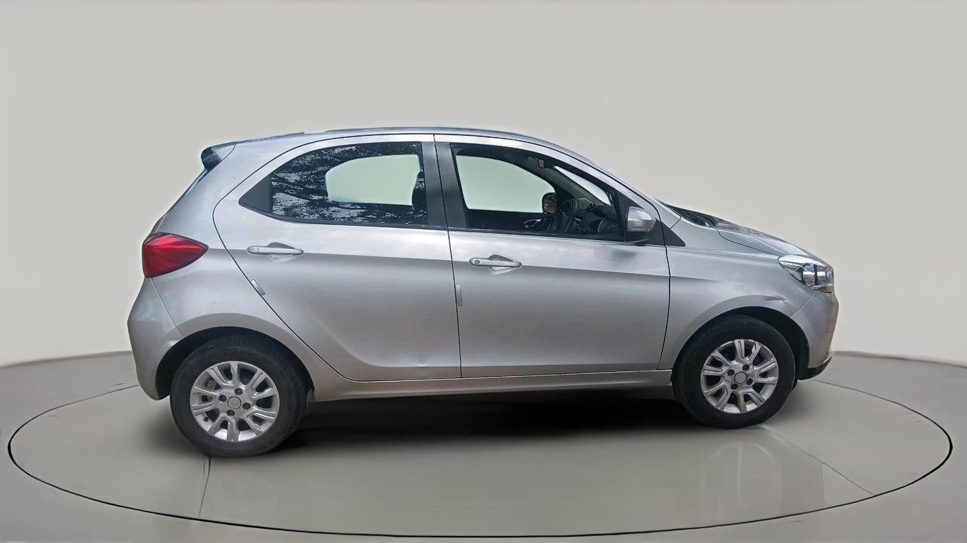 2016 Tata Tiago XZ PETROL, Petrol, Manual, 77,849 km, exterior