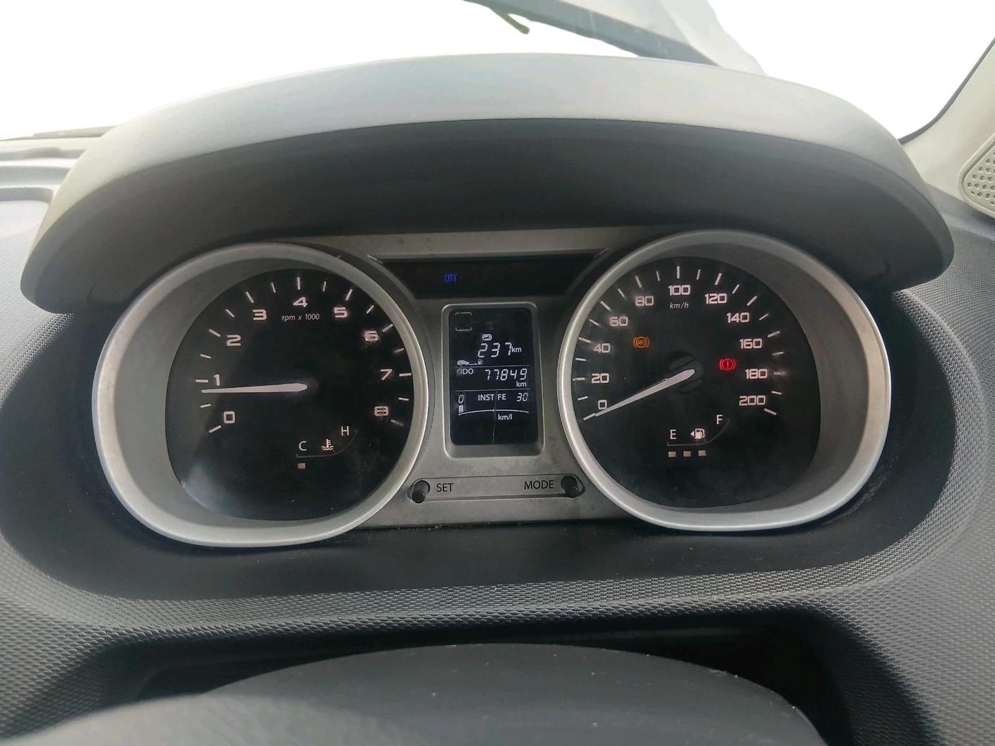 2016 Tata Tiago XZ PETROL, Petrol, Manual, 77,849 km, interior