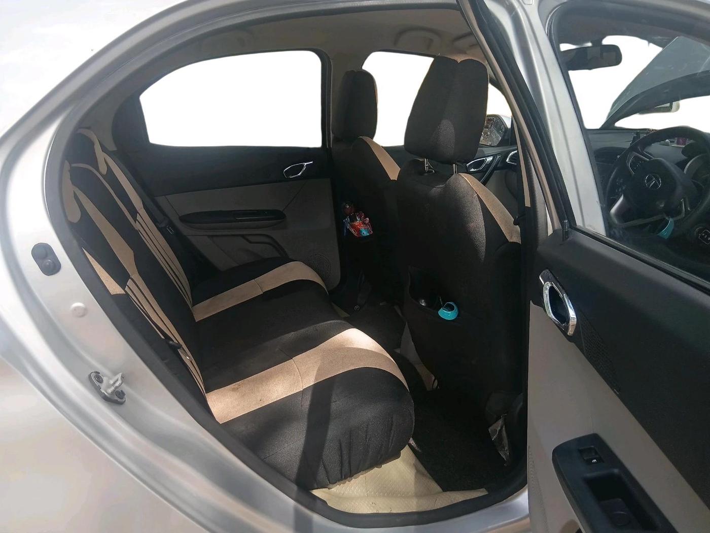 2016 Tata Tiago XZ PETROL, Petrol, Manual, 77,849 km, interior