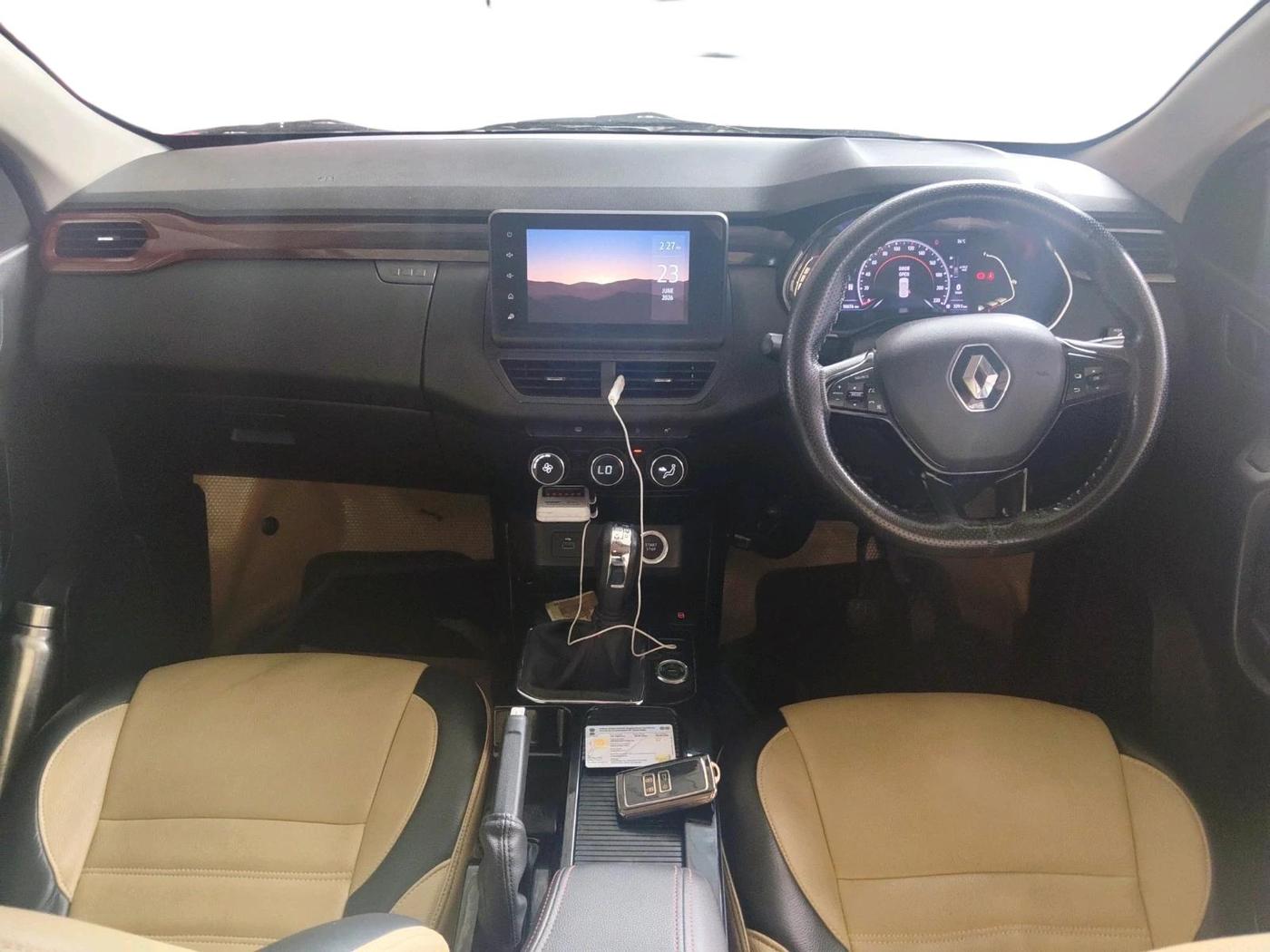 2023 Renault Kiger RXZ AMT, CNG, Automatic, 50,676 km, interior