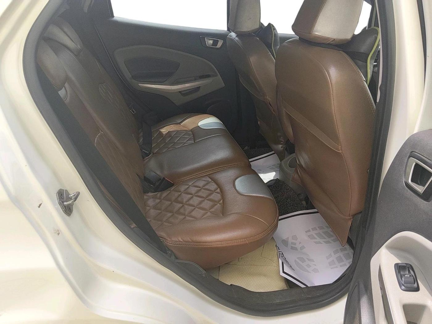 2015 Ford Ecosport TITANIUM 1.5L DIESEL, Diesel, Manual, 1,27,044 km, interior