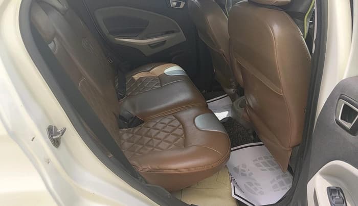 2015 Ford Ecosport TITANIUM 1.5L DIESEL, Diesel, Manual, 1,27,044 km, interior