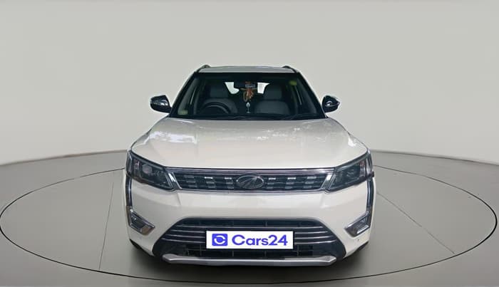 2021 Mahindra XUV300 W8 (O) 1.2 PETROL, Petrol, Manual, 99,178 km, exterior