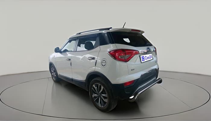 2021 Mahindra XUV300 W8 (O) 1.2 PETROL, Petrol, Manual, 99,178 km, exterior