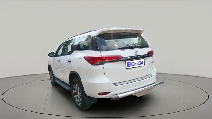 2020 Toyota Fortuner 2.8 4X4 AT, Diesel, Automatic, 3,14,666 km, exterior