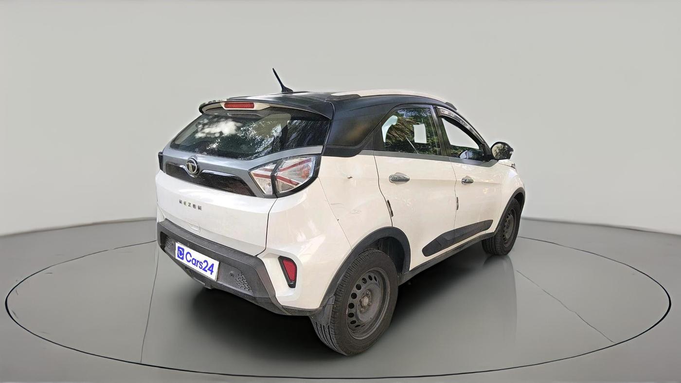 2021 Tata NEXON XMA SUNROOF DIESEL, Diesel, Automatic, 2,14,454 km, exterior