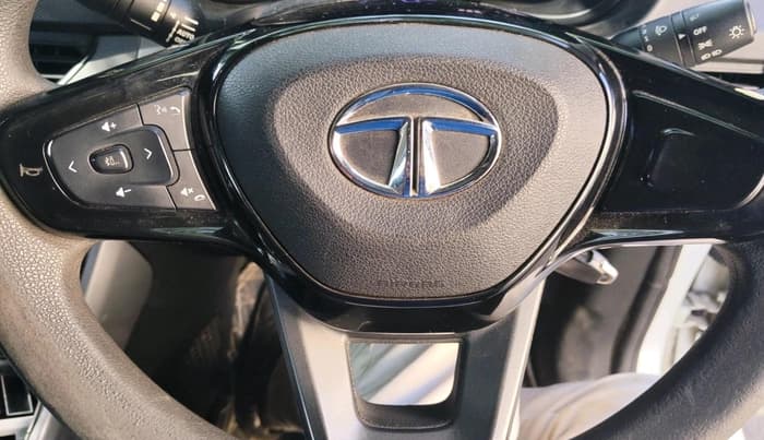2021 Tata NEXON XMA SUNROOF DIESEL, Diesel, Automatic, 2,14,454 km, interior