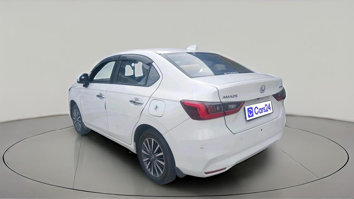 2025 Honda Amaze ZX 1.2 Petrol MT, CNG, Manual, 20,875 km, exterior