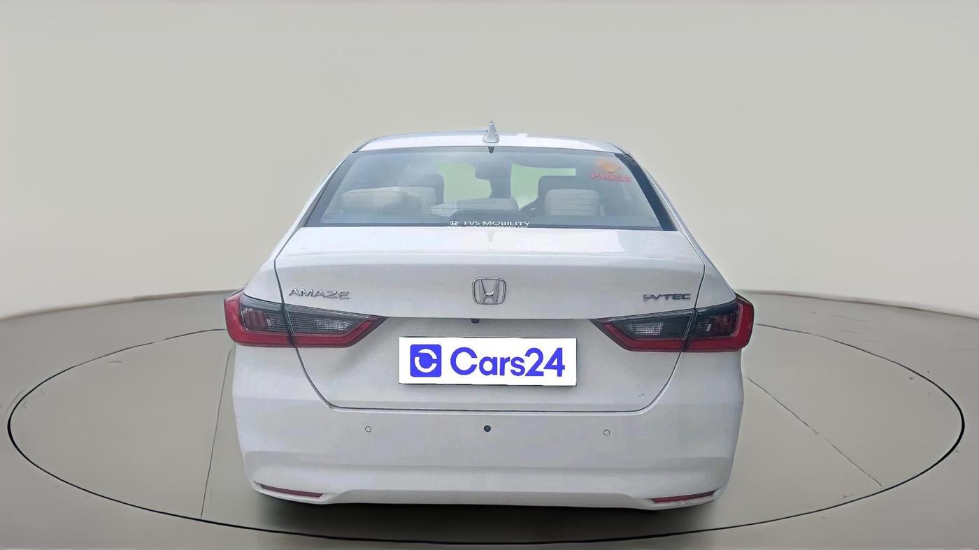 2025 Honda Amaze ZX 1.2 Petrol MT, CNG, Manual, 20,875 km, exterior