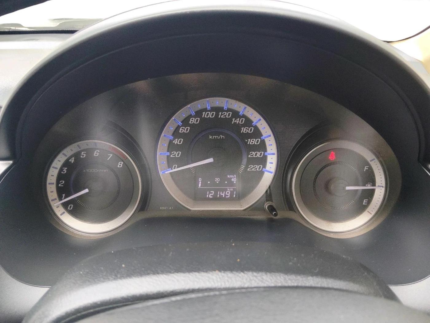 2013 Honda City 1.5L I-VTEC V MT, Petrol, Manual, 1,21,491 km, interior