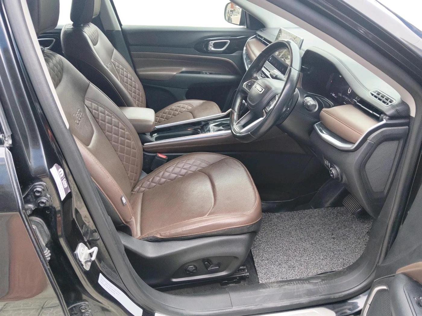 2023 Jeep MERIDIAN LIMITED (O) 4X2 AT, Diesel, Automatic, 78,439 km, interior