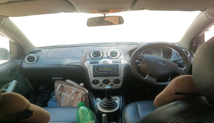 2011 Ford Figo TITANIUM 1.4 DIESEL, Diesel, Manual, 1,46,680 km, interior