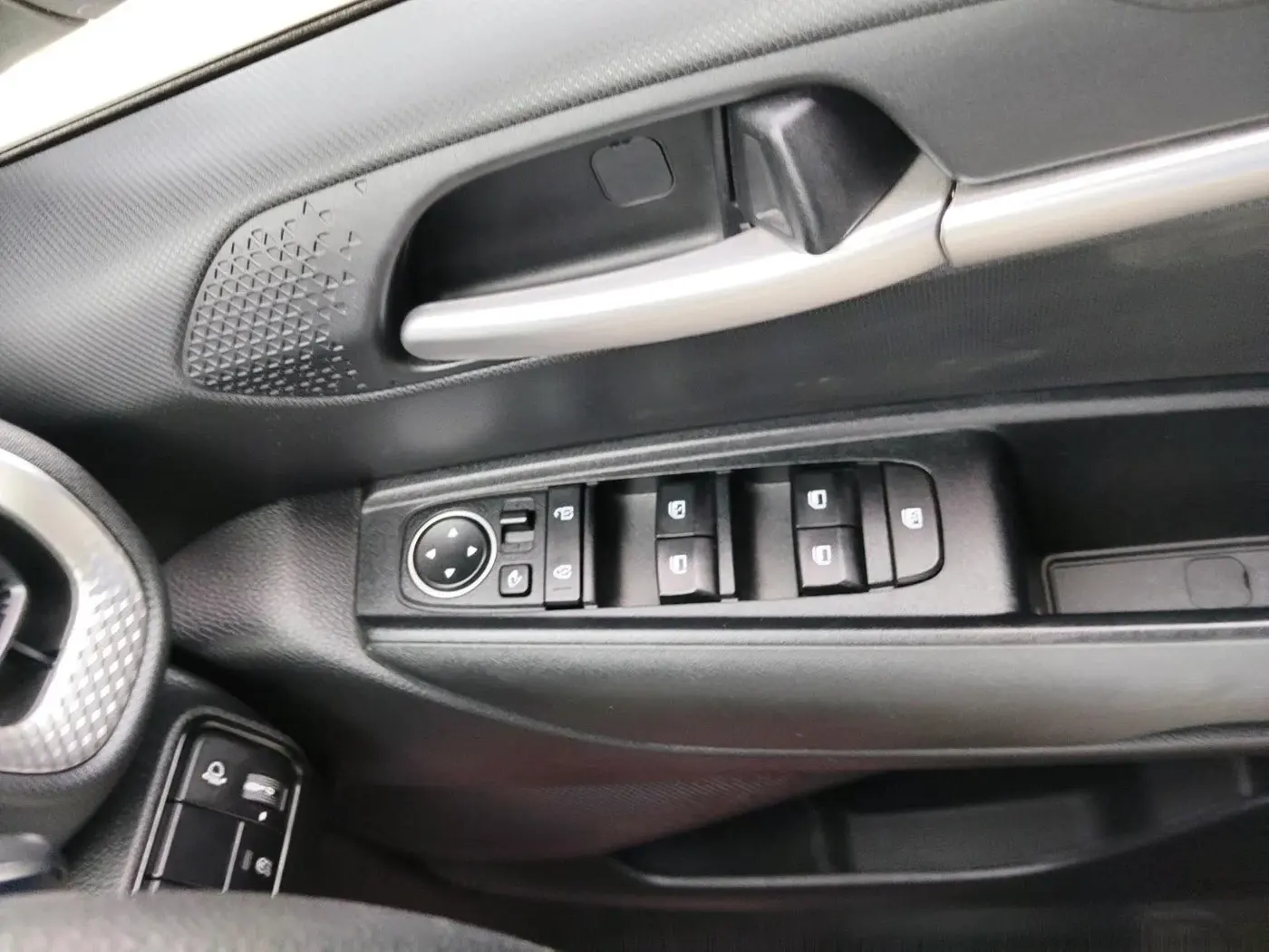 2023 KIA SONET HTK PLUS 1.5 IMT, Diesel, Manual, 35,071 km, interior