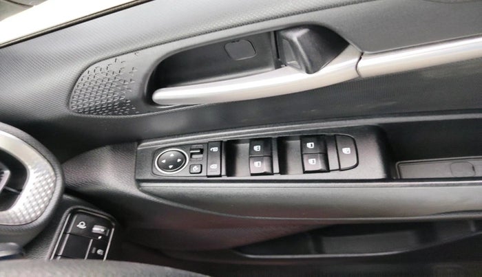 2023 KIA SONET HTK PLUS 1.5 IMT, Diesel, Manual, 35,071 km, interior