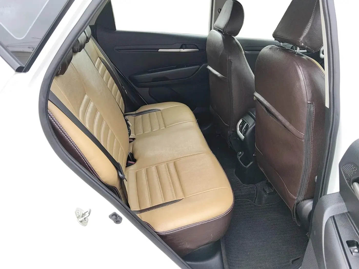 2023 KIA SONET HTK PLUS 1.5 IMT, Diesel, Manual, 35,071 km, interior