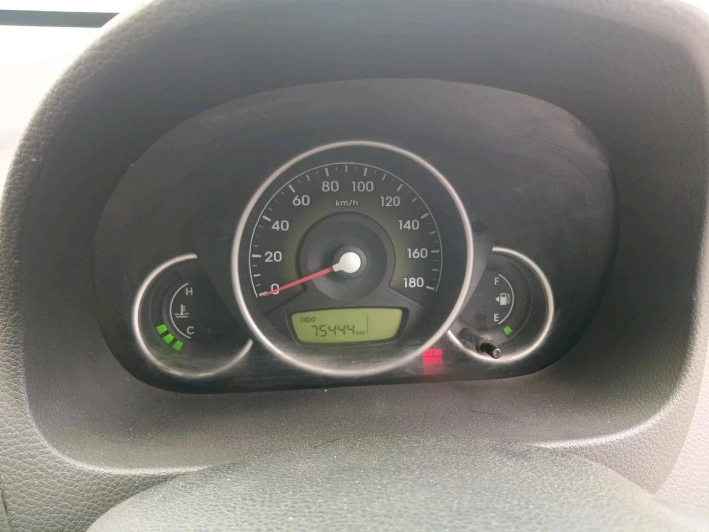 2018 Hyundai Eon ERA +, Petrol, Manual, 75,444 km, interior