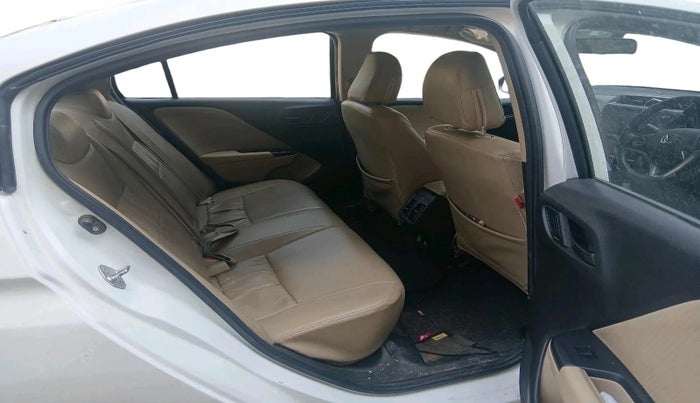 2022 Honda City 1.5L I-VTEC SV, Petrol, Manual, 74,999 km, interior