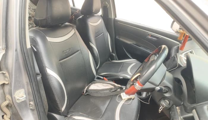 2014 Maruti Swift VXI, Petrol, Manual, 69,987 km, interior